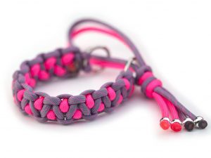 Halsband halvstryp i Neon Pink / Bubble Gum Pink & Smoke Grey Helix