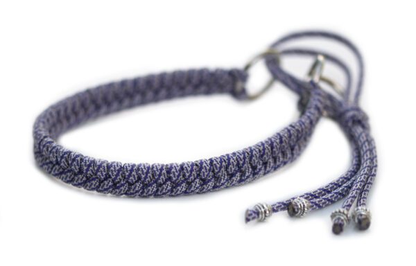 Halsband halvstryp i Cream & Purple Grape Helix