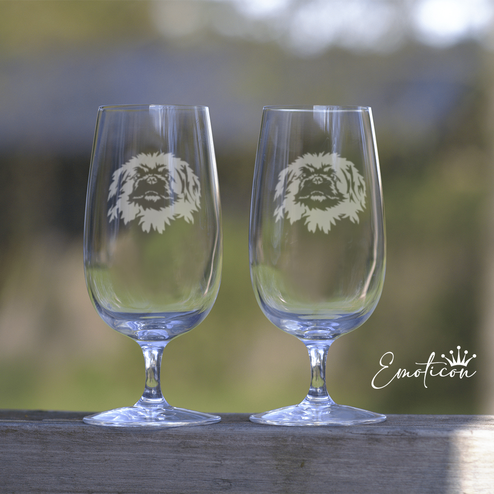 Ölglas pekingese