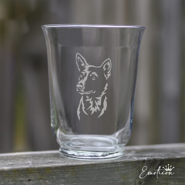 Vas/ljuslykta basenji