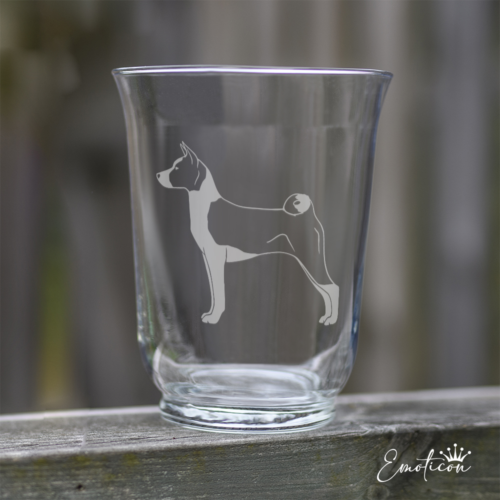 Vas/ljuslykta basenji