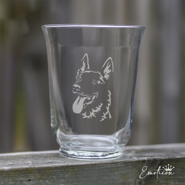 Vas/ljuslykta belgisk vallhund malinois