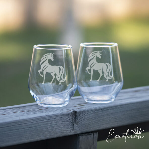 Glas enhörning