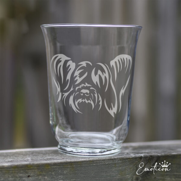 Vas/ljuslykta skyeterrier