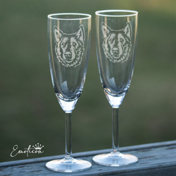 Champagneglas alaskan malamute