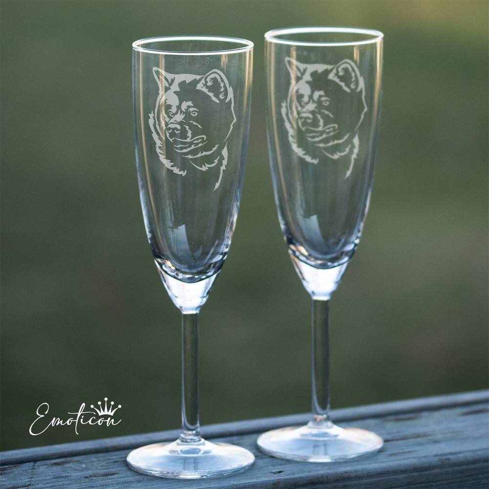 Champagneglas akita