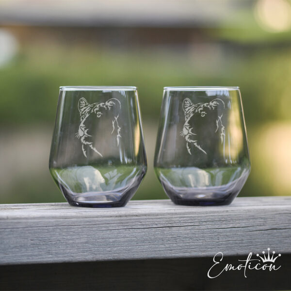 Grå glas lejon