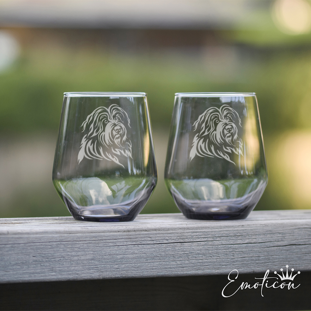 Grå glas bearded collie