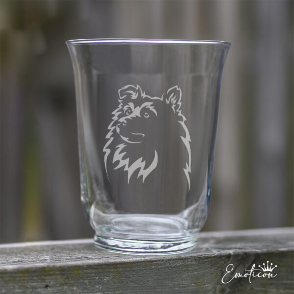 Vas/ljuslykta shetland sheepdog