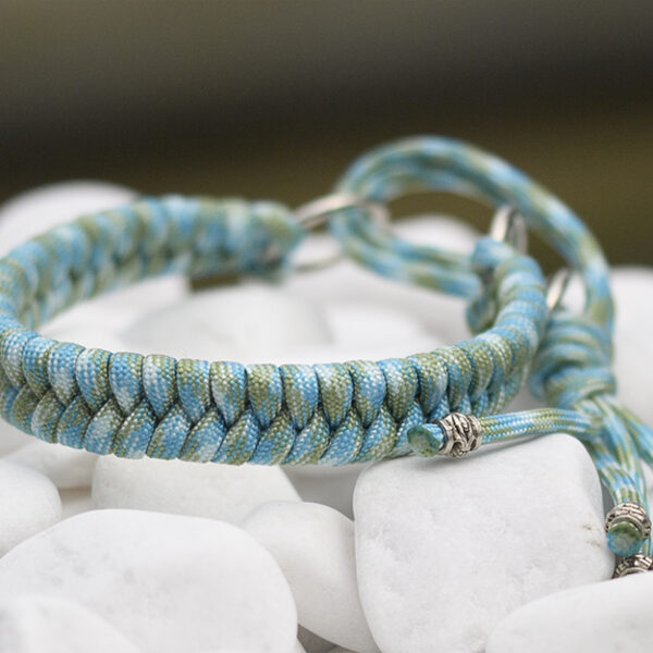 Halsband i Bombay Blue