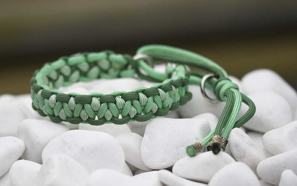 Halsband i Mint, Greenstone, Mint & White Stripes