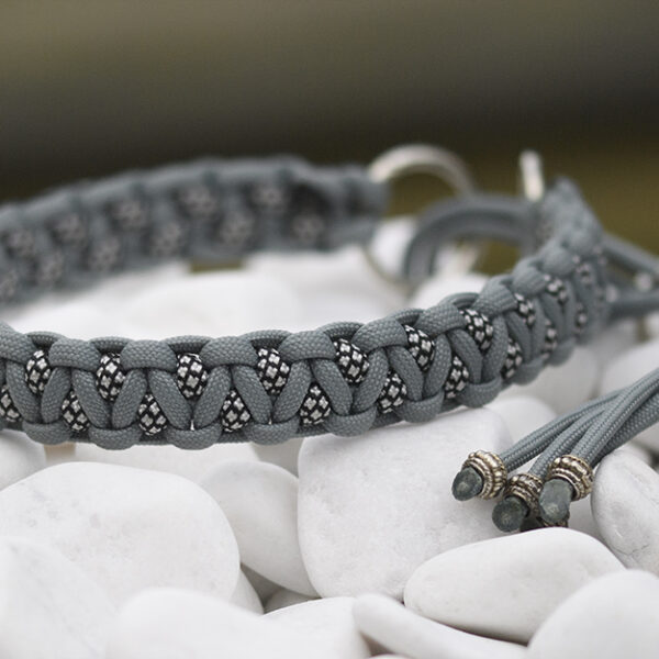 Halsband i Smoke Grey & Silver Diamonds