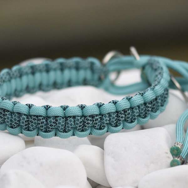 Halsband i Night Sky & Turquoise