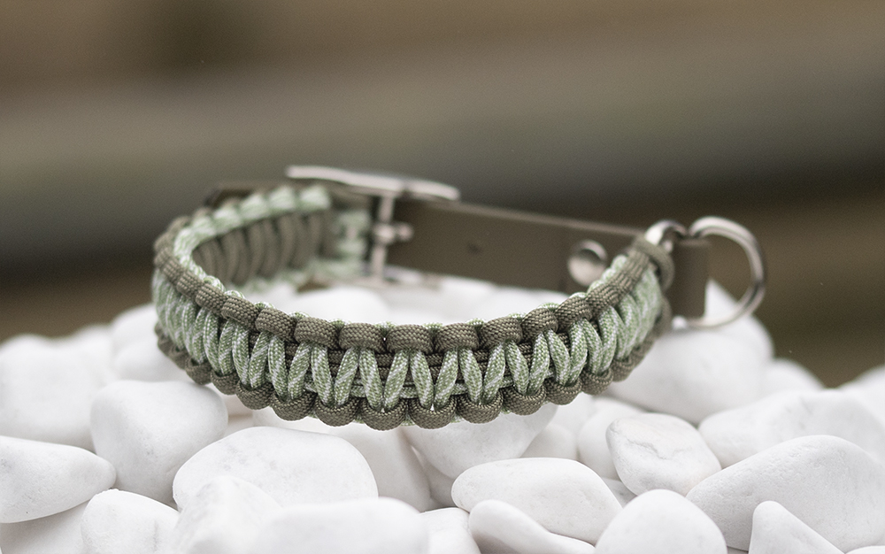 Halsband i Khaki, Snow White & Holy Guacamole Helix