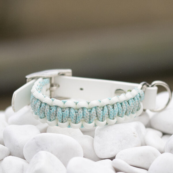 Halsband i White & Lovestruck