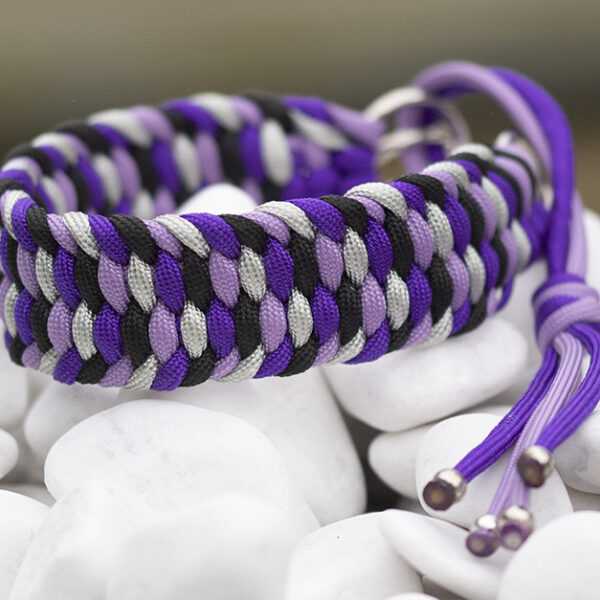 Halsband i Acid Purple, Black, Pastel Purple & Sparkling Silver