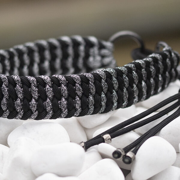 Halsband i Black & Knight’s Armour