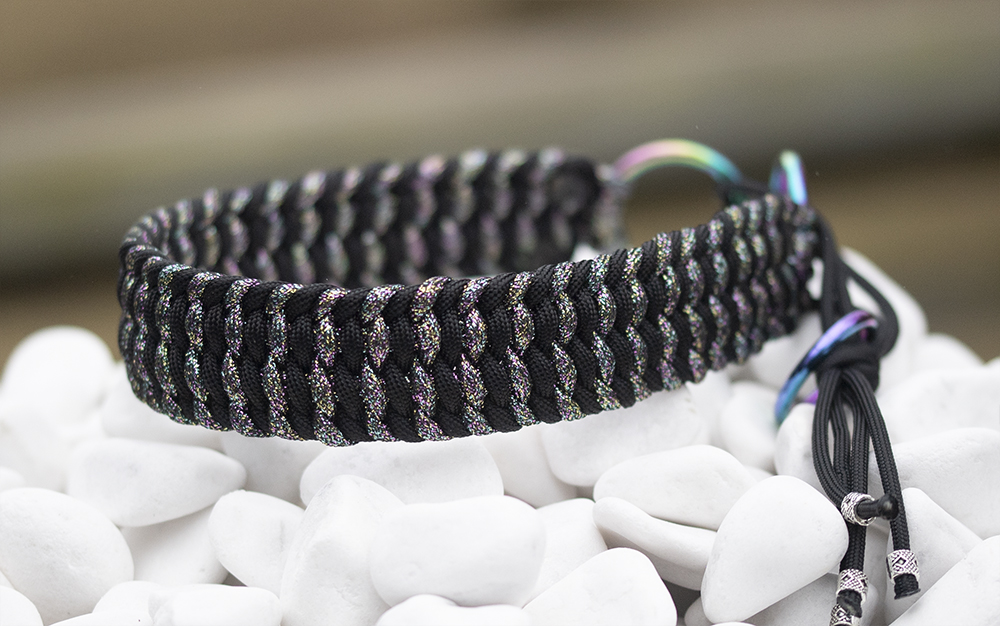 Halsband i Black & Glistering Nights