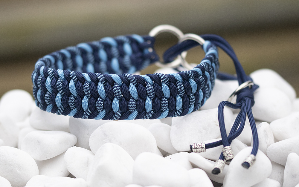 Halsband i Midnight Blue, Baby Blue, Midnight Blue & Baby Blue Shockwave