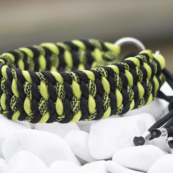 Halsband i Black, Lime Green, Lime Green & Black Helix