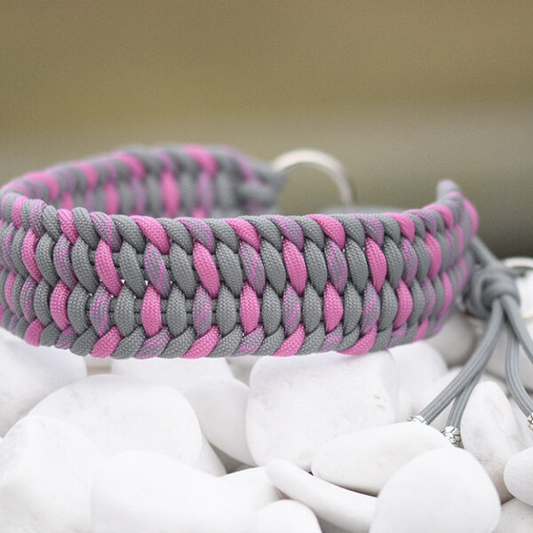 Halsband i Smoke Grey, Bubble Gum Pink, Bubble Gum Pink & Smoke Grey Helix