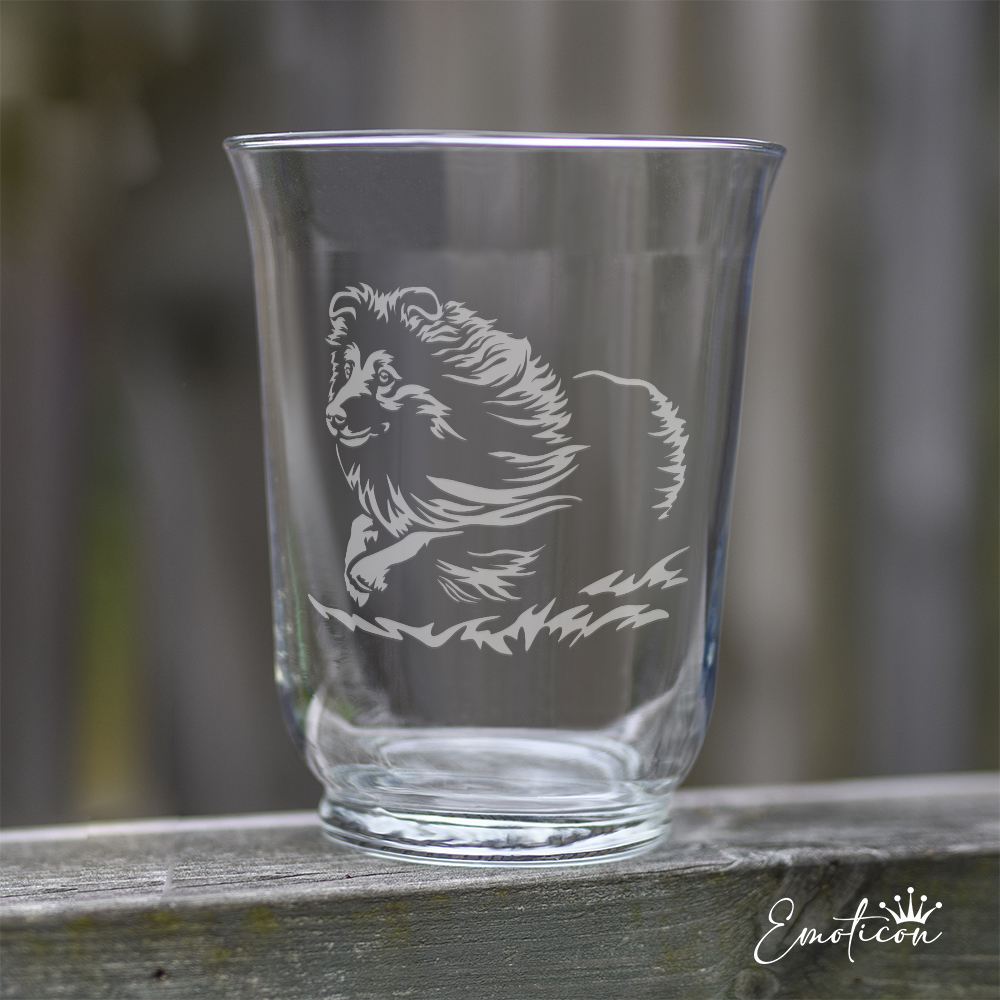 Vas/ljuslykta shetland sheepdog