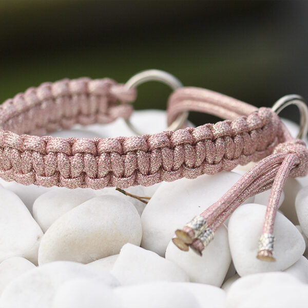 Halsband i Sparkly Rose