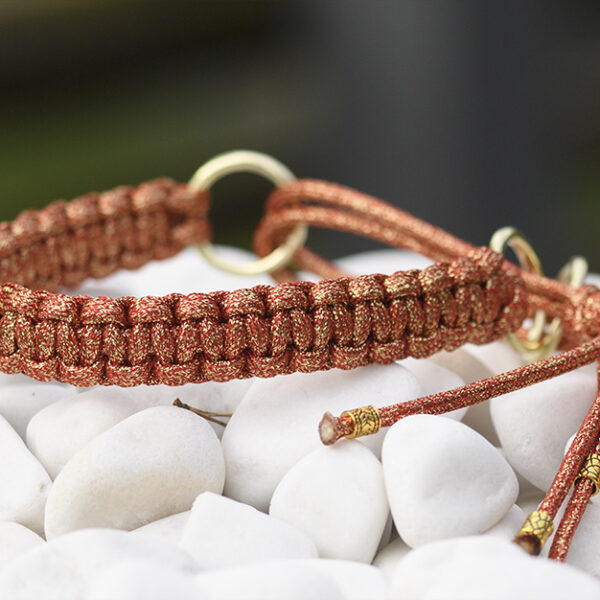 Halsband i Volcanic Eruption