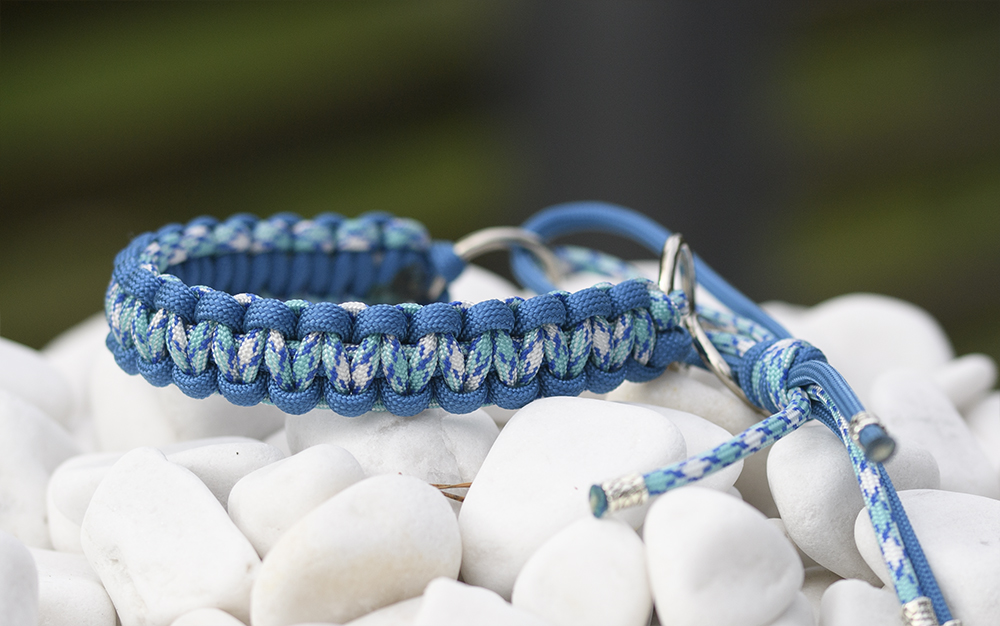 Halsband i Blue Shock & Smurf Blue