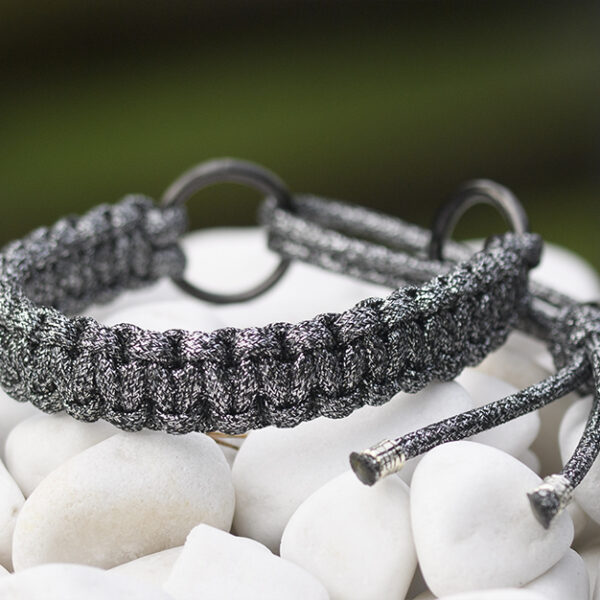 Halsband i Knights Armour