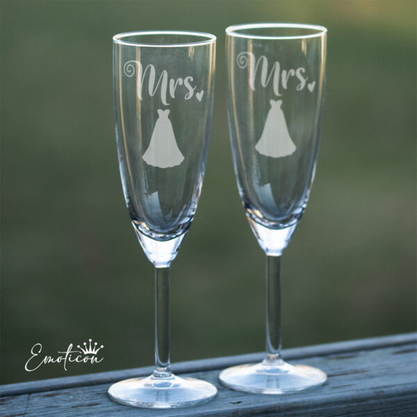 Champagneglas bröllop, Mrs
