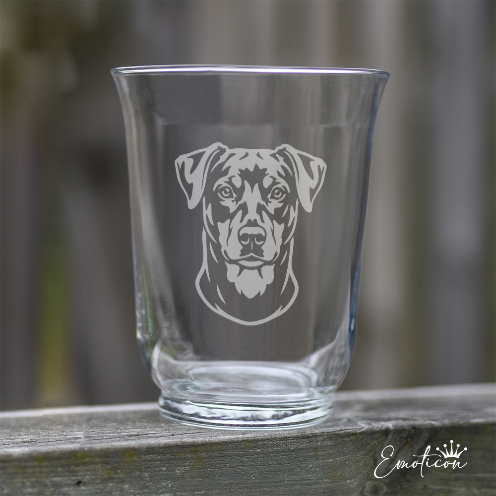 Vas/ljuslykta österreichischer pinscher