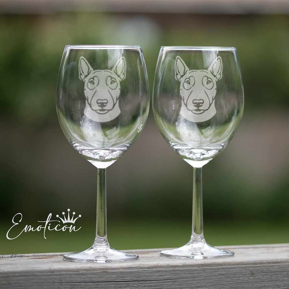 Vinglas bullterrier